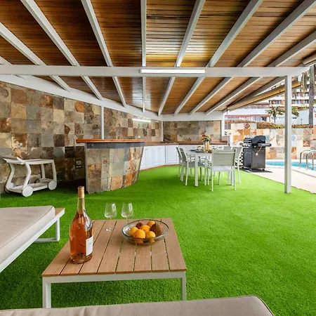 Luxury With Heated Pool, Jacuzzi, Gym, And Gardens Puerto de la Cruz (Tenerife)
